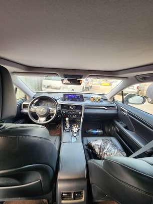 Lexus RX 2020 image 5