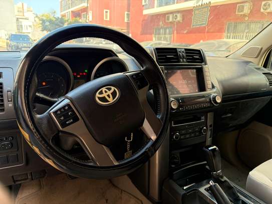 TOYOTA LAND CRUISER PRADO 2012 image 3