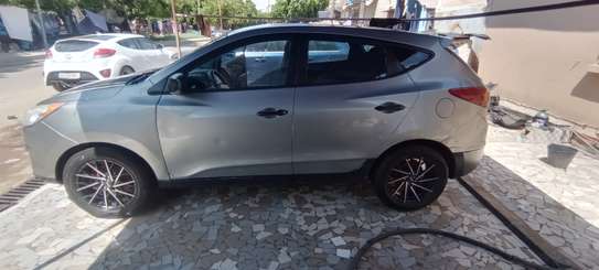 Hyundai tucson 2012 image 1