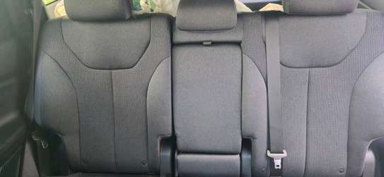 Hyundai Santafe image 7