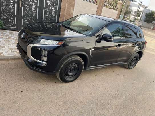 Mitsubishi Rvr image 2