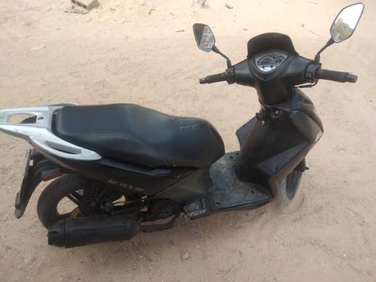 Scooter Kymco Agility 125 image 2