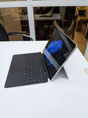Surface Pro 11 Snapdragon (R) x 12 32g de ram 1 Tera image 4
