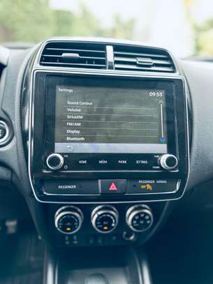 Mitsubishi outlander sport année 2022 image 13