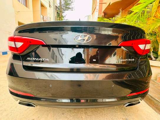 Hyundai sonata  Année 2017 image 4