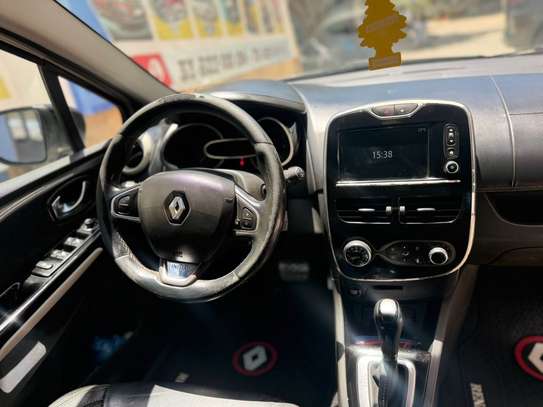Clio 4 image 9
