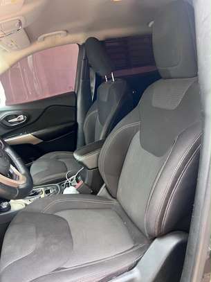 Jeep chorocke image 9