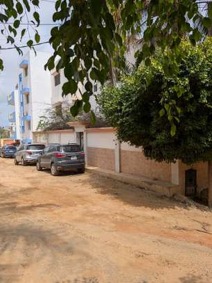 Maison 320m2 angle a vendre au virage image 11