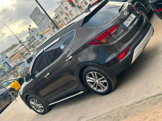 Hyundai santafe 2016 image 9