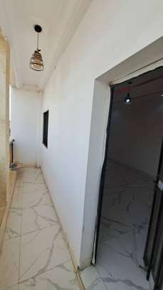 APPARTEMENT 2 CHAMBRES A LOUER A KEUR MASSAR DIAXAAY 2 image 6