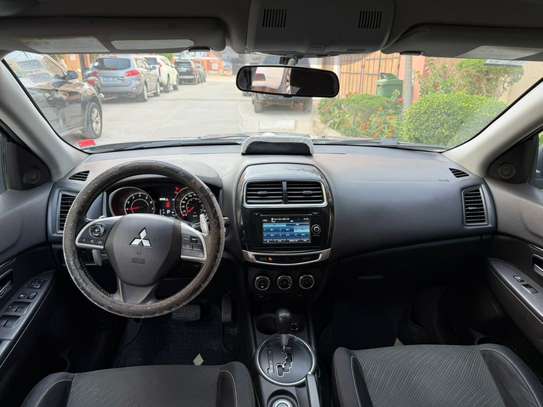 Mitsubishi RVR Anne 2015 image 8