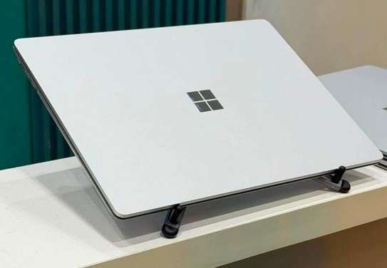 HP EliteBook x360 1040 G8 image 3