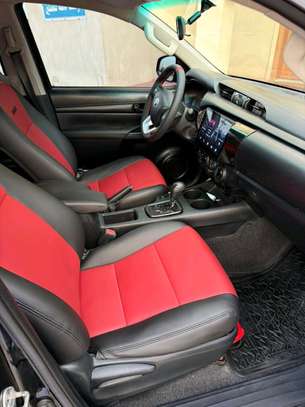 Toyota hilux adventure 2018 image 5