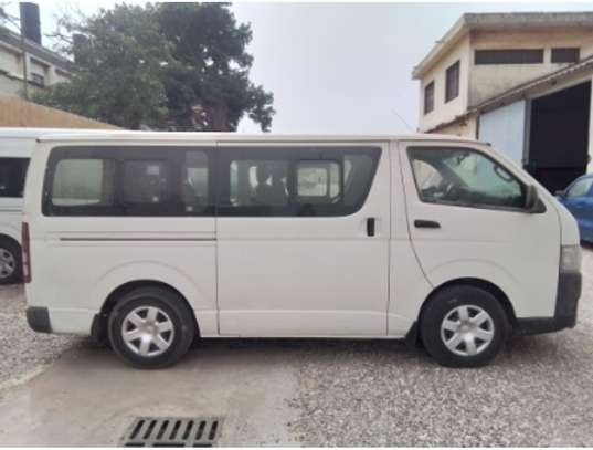 LOCATION TOYOTA HIACE 2022 image 3