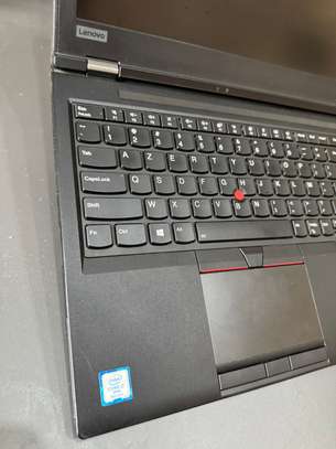 Lenovo p52 / i7 / 32GB ram / ssd 512gb workstation image 5