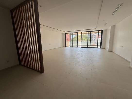 Appartement plateau à louer vue sur image 6