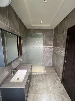 Résidence California – Immeuble R+5 (Aux Almadies) image 3