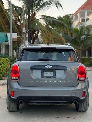 Mini Cooper Countrymane 2018 image 4