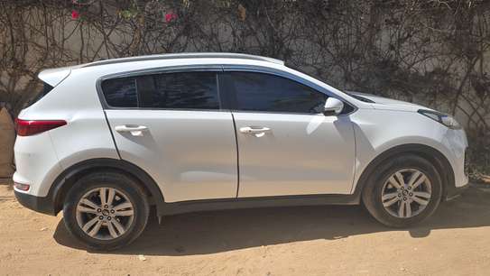 Annonce vente de voiture KIA SPORTAGE – DIESEL – 114500 KM image 4