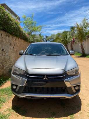 Mitsubishi ASX 4x4 SUV compact gris argenté image 4