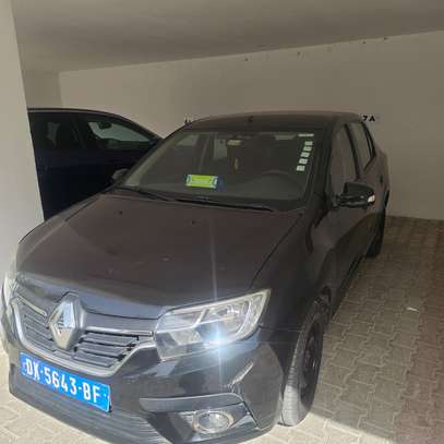 Renault Symbol 2017 image 8