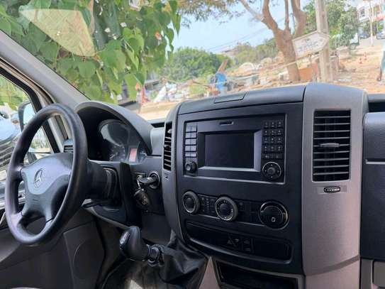 Hassan automobile image 10