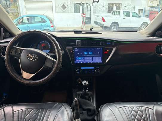 Toyota auris Anne 2015 image 5