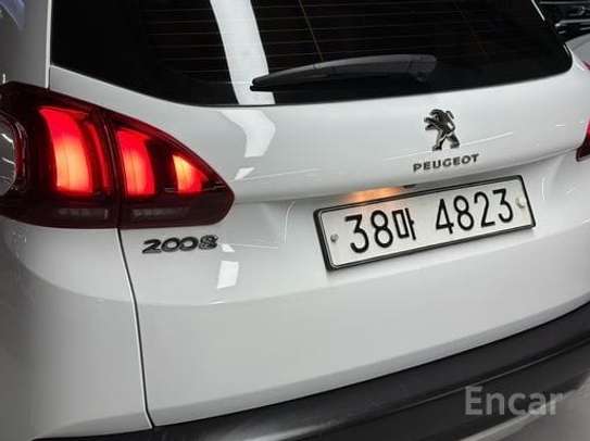 Peugeot 2008 diesel boîte auto 2018 image 10