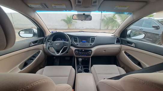 Hyundai Tucson 2017 1,6 litres version 4x4 image 13