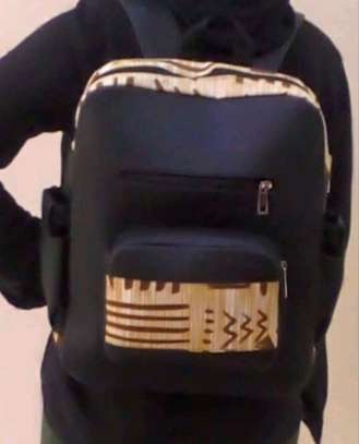 Sac à dos unisexe image 2