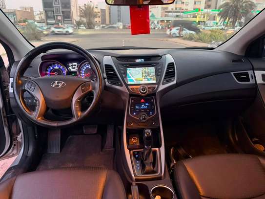 Hyundai Elantra 2017 Diesel automatique image 4