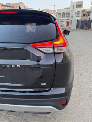 MITSUBISHI ÉCLIPSE CROSS image 7