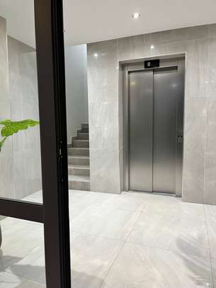 Charmant Appartement F4 Meublé à louer aux mamelles image 11