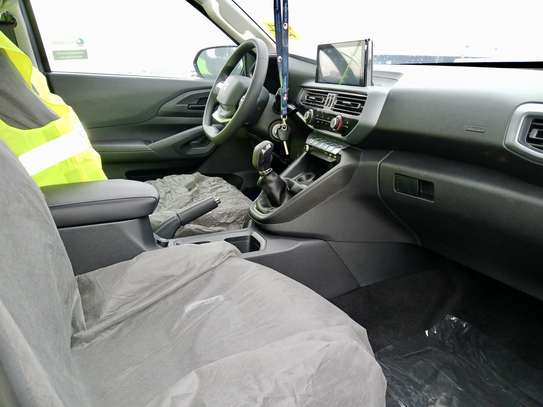 PEUGEOT LANDTREK DC Année 2026 Diesel manuel image 5