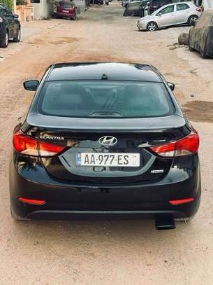 2015 / Hyundai Elantra / full option image 7