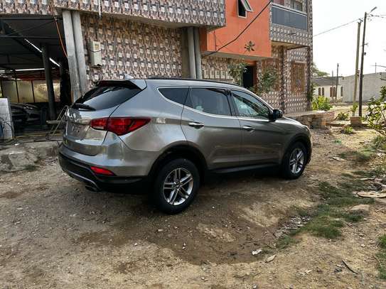 Hyundai santa fe sport 2017 image 10