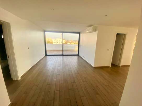 Appartement penthouse à louer aux Almadies image 10