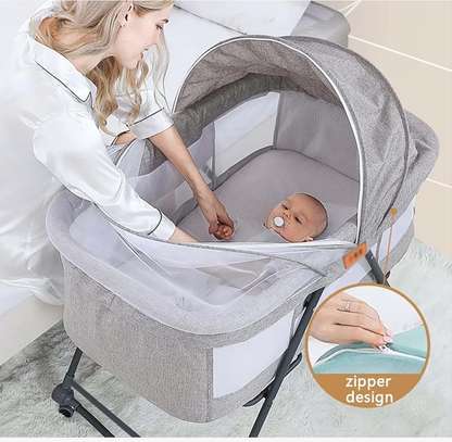Berceau pliable avec matelas image 3