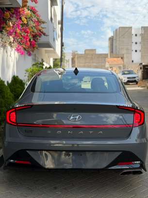 Hyundai sonata image 12