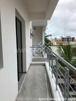 Ref_2455_GL Appartement à louer à sacré cœur image 1