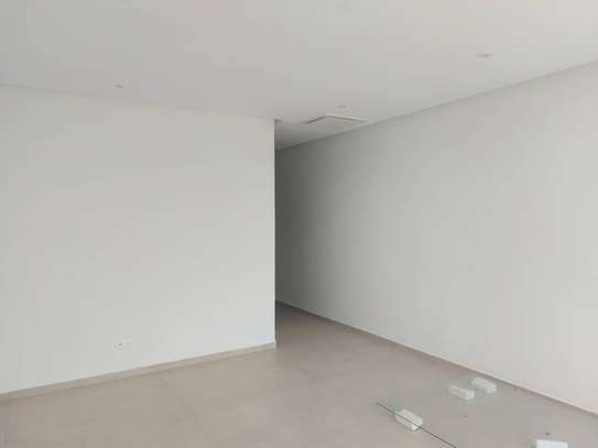 Appartement à louer au Point E image 9