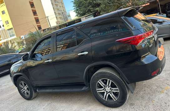 Toyota Fortuner 2019 image 11