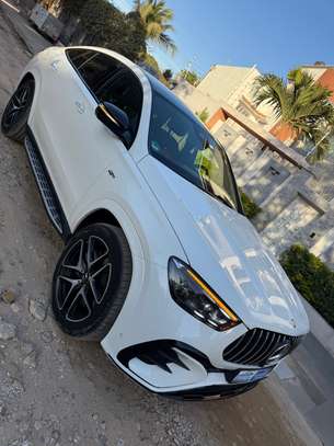 MERCEDES GLE 53 AMG 2025 image 14