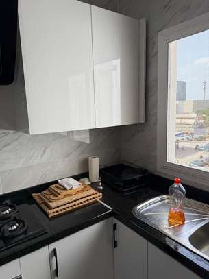 Appartement meublé à Avenue blaise Diagne ville image 6