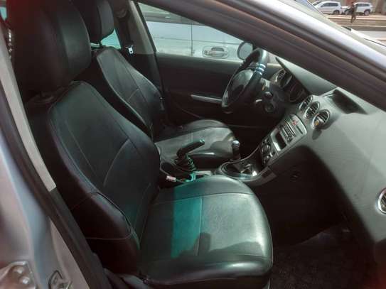 Peugeot 308 image 3
