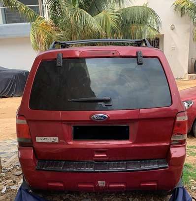 Ford Escape Carré image 4