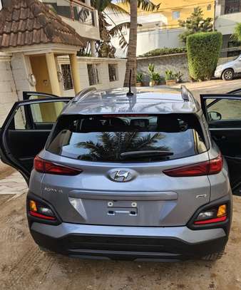 2021 HYUNDAI KONA image 12