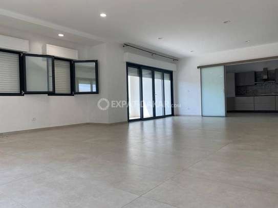 appartement f4 haute standing sue la corniche des almadies image 6