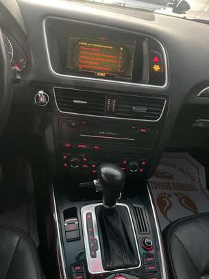 AUDI Q5 2010 image 7