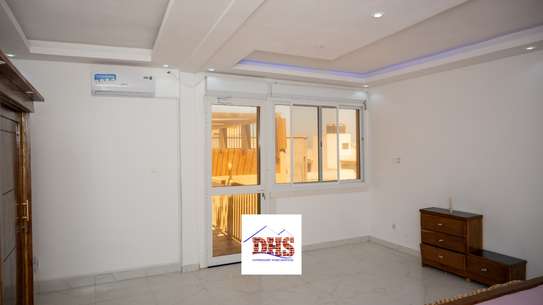 TRIPLEX  MEUBLE EN LOACTION image 6